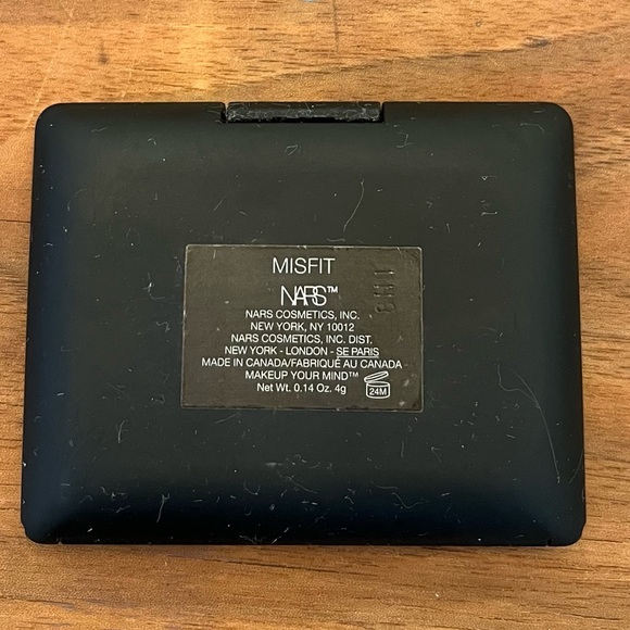 Nars Misfit Duo Eyeshadow - Picture 2 of 3